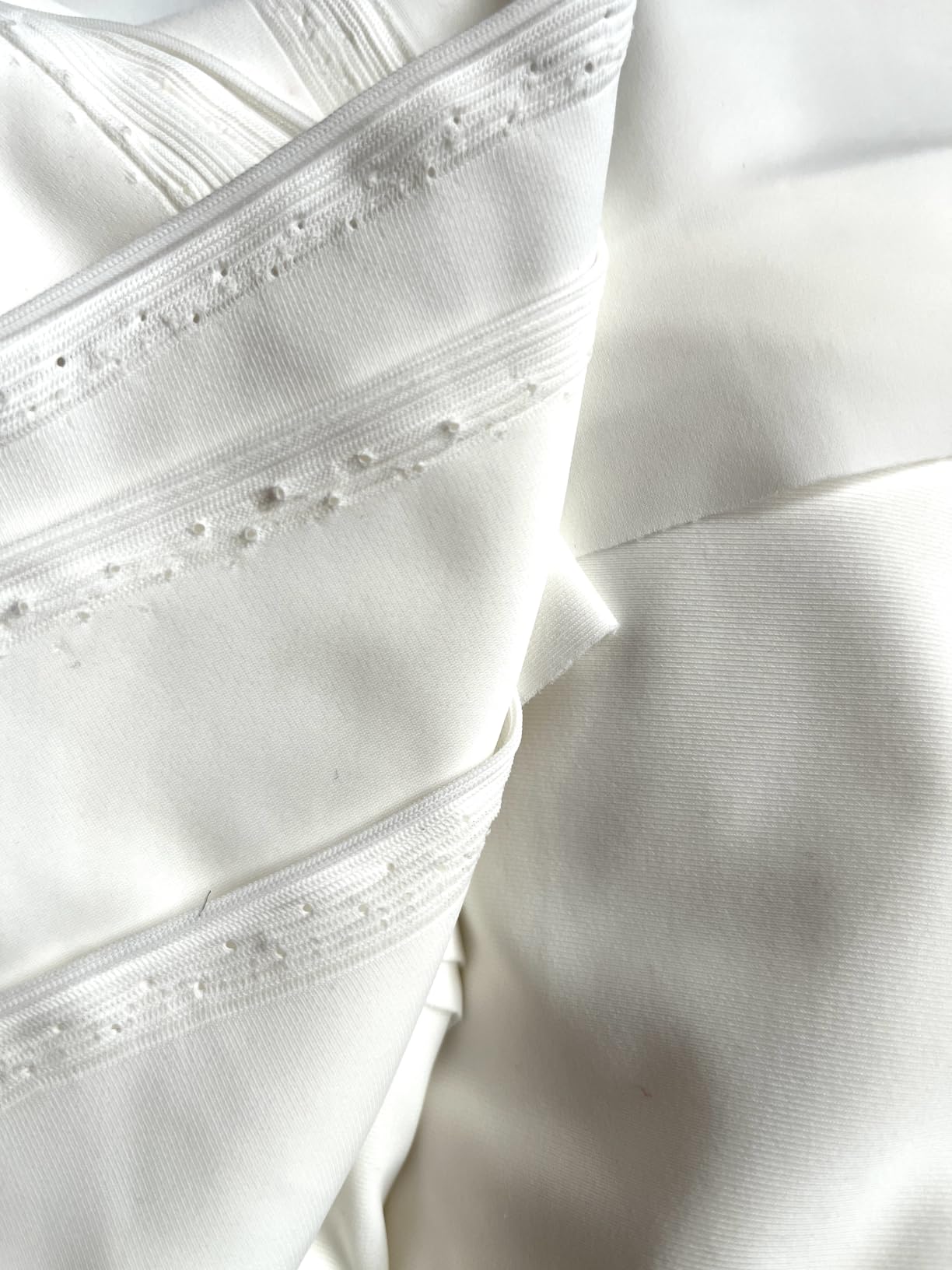 BENECREAT Tissu nylon spandex blanc 150 cm x 0,91 m