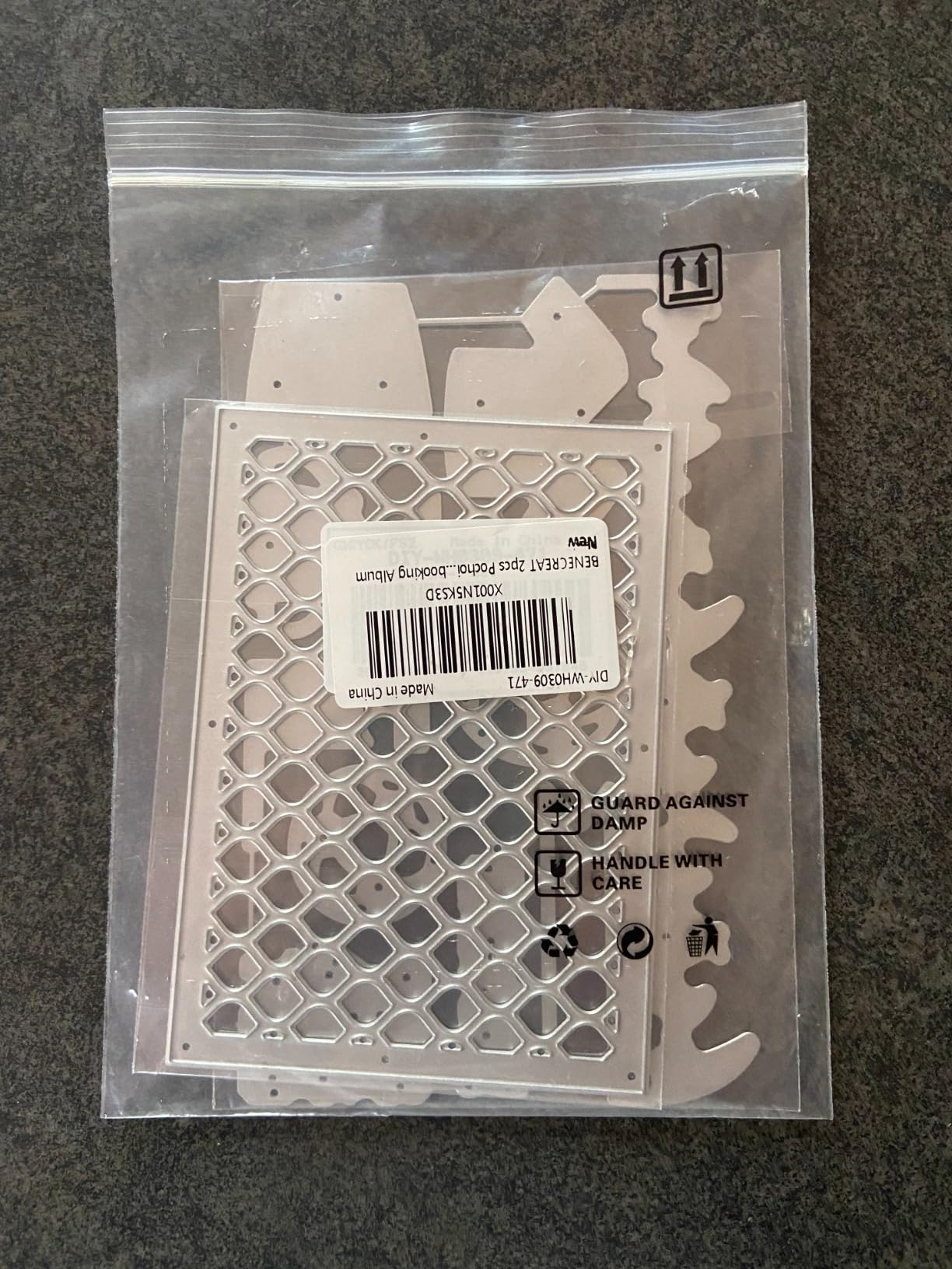 BENECREAT Matrice Découpe Métal Bouquet Roses Scrapbooking