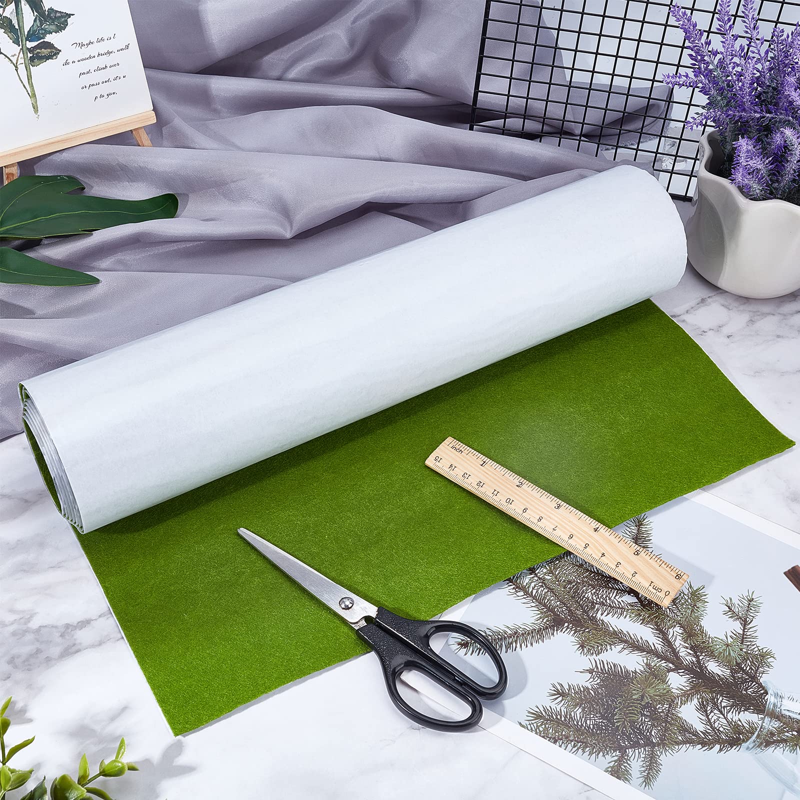 BENECREAT Feutrine Adhésive Vert Clair 2 m x 40 cm 1 mm