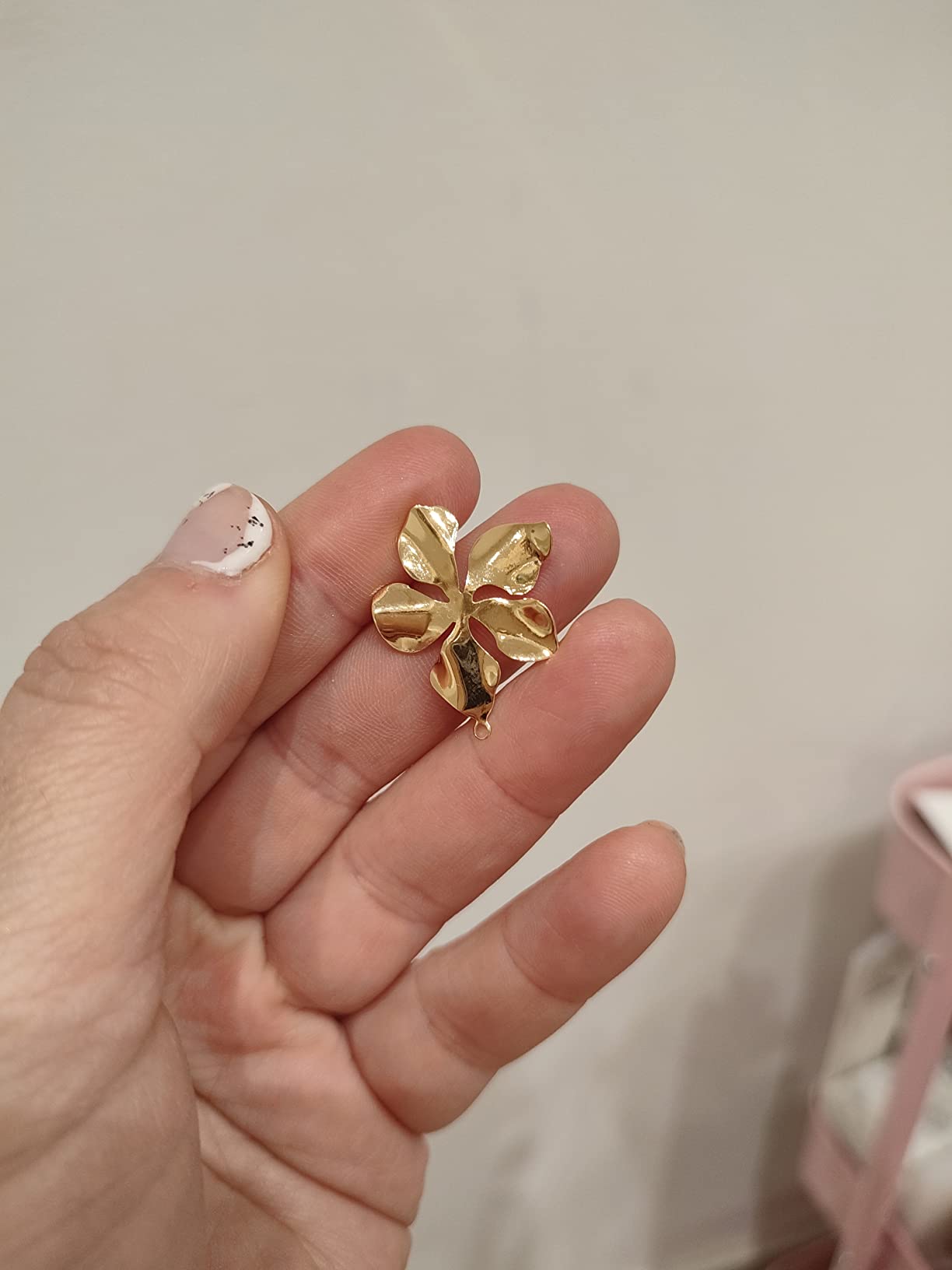 BENECREAT Boucles Oreilles Fleur Torsadée Doré 29mm x5
