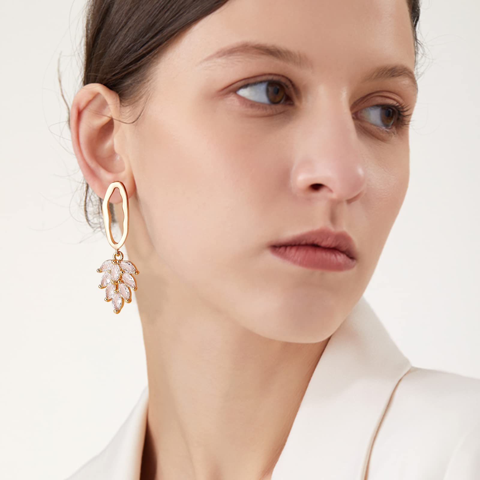 BENECREAT clous oreilles ovales dorés 18K 12 pcs