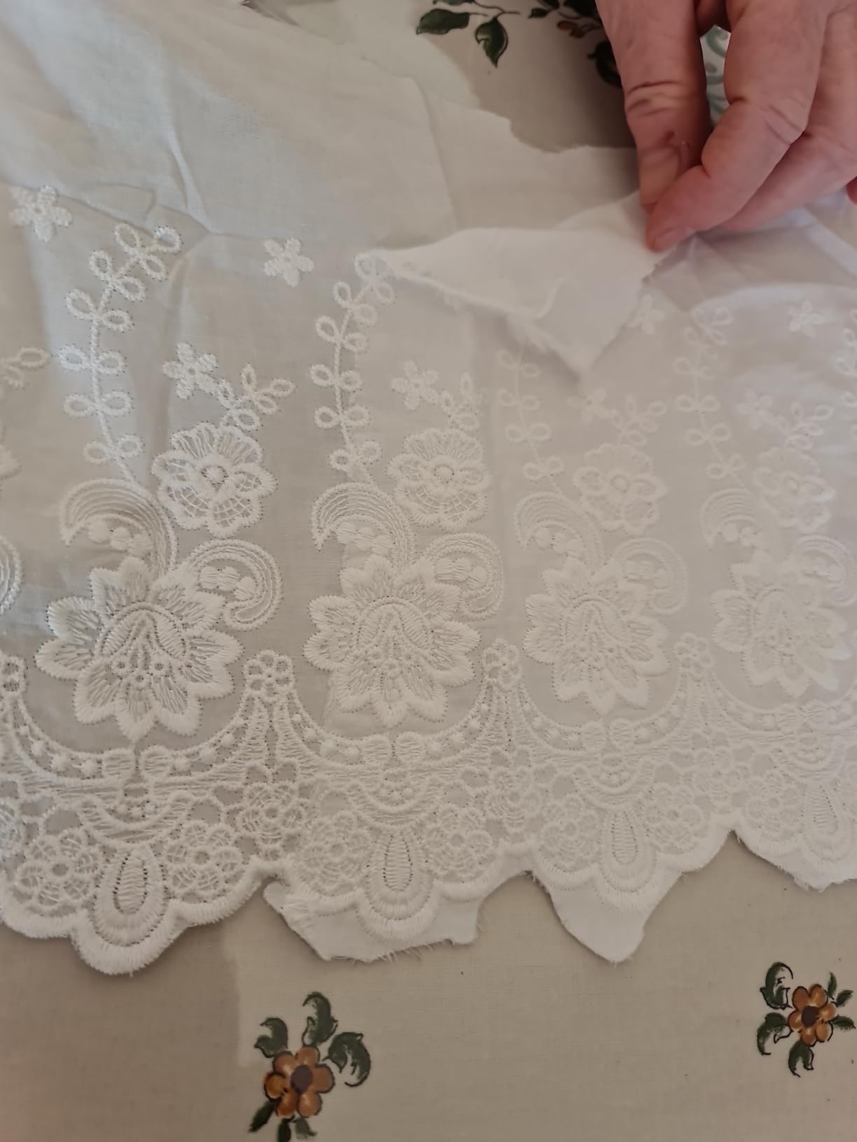 BENECREAT Ruban dentelle coton blanche 2,7m 220mm festonnée