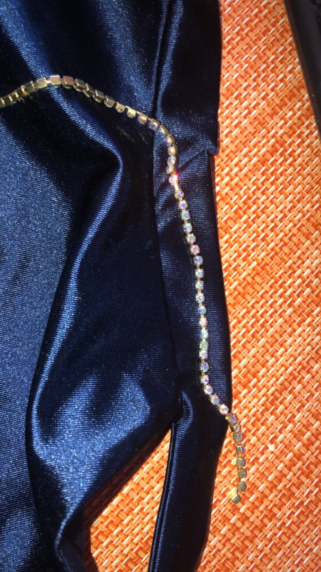 BENECREAT Chaîne Strass Cristal AB 2,6mm 9,14m Fond Or Couture