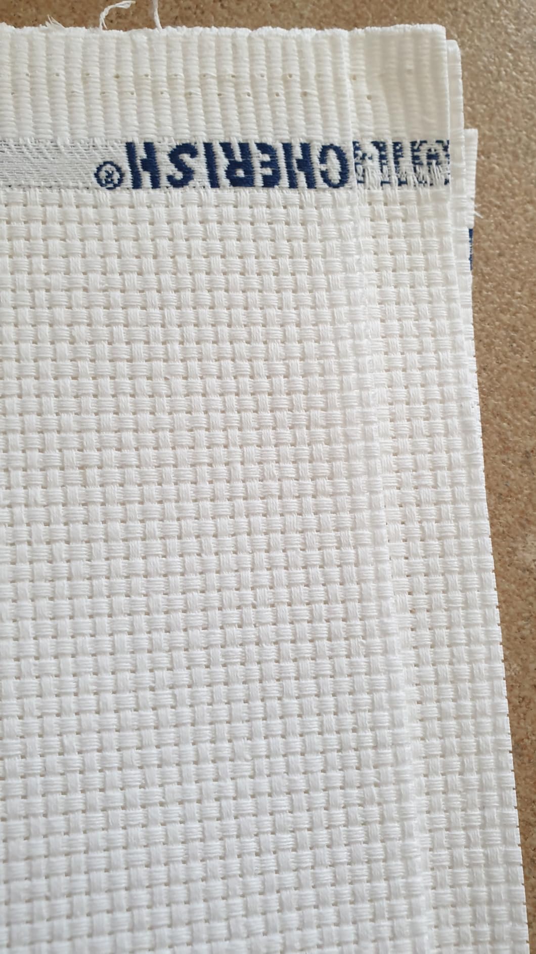 BENECREAT 18CT Toile Aida Blanche 1x1,5m 1mm