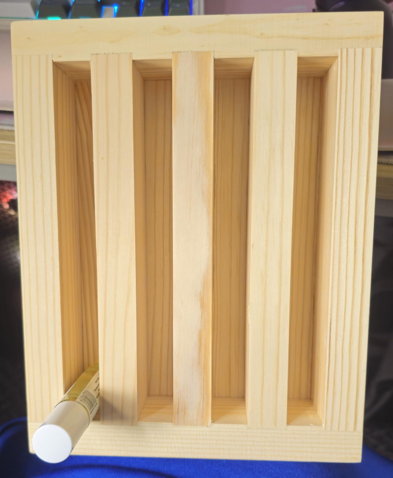 BENECREAT Présentoir Bois Rouges à Lèvres 8 Rangées 30 cm