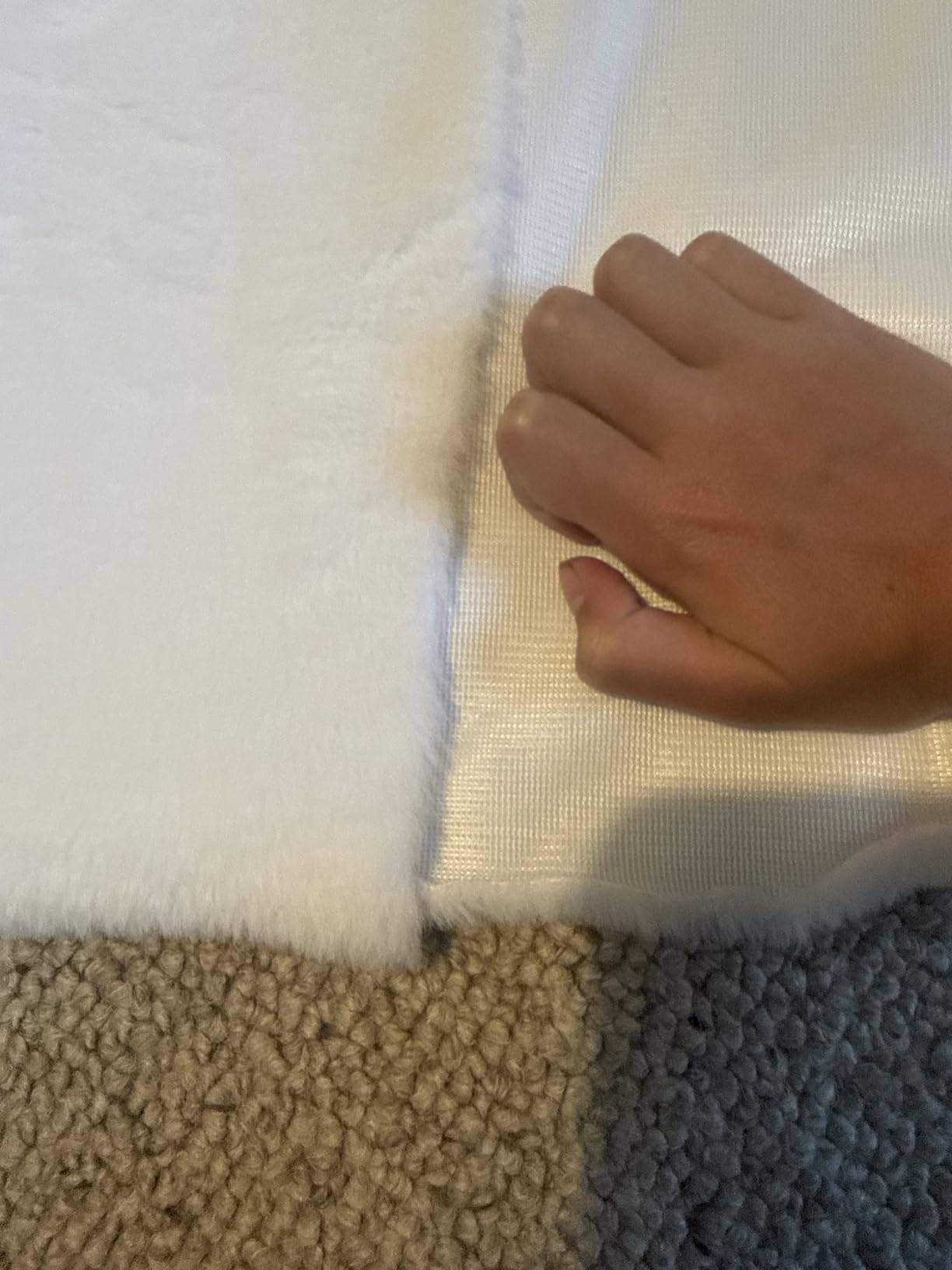 BENECREAT tissu fausse fourrure pérou 1,66m beige