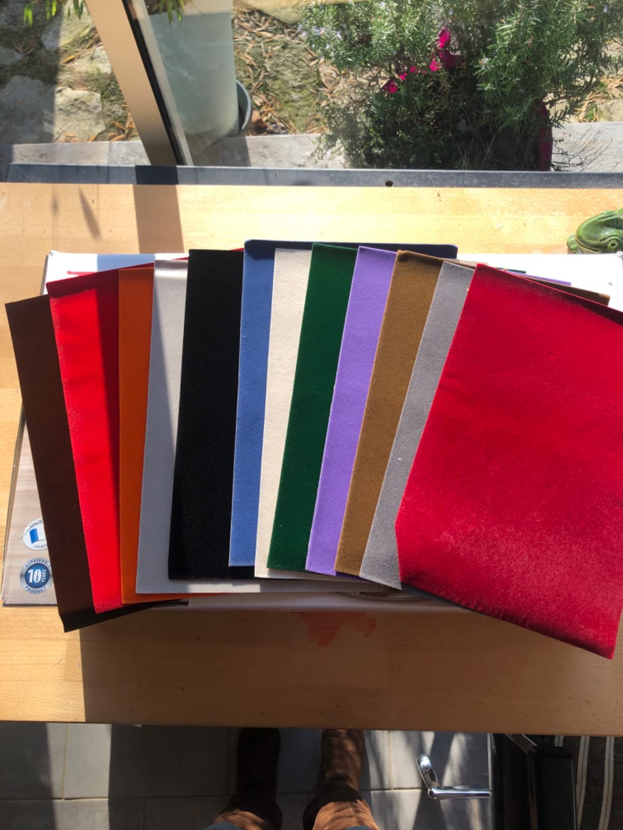 BENECREAT feuilles velours adhésives A4 19 couleurs
