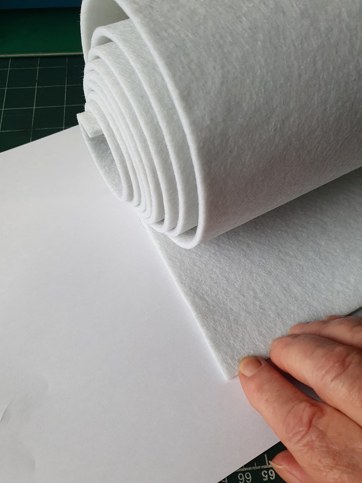 BENECREAT Rouleau Feutrine Blanc 2m x 40cm 3mm