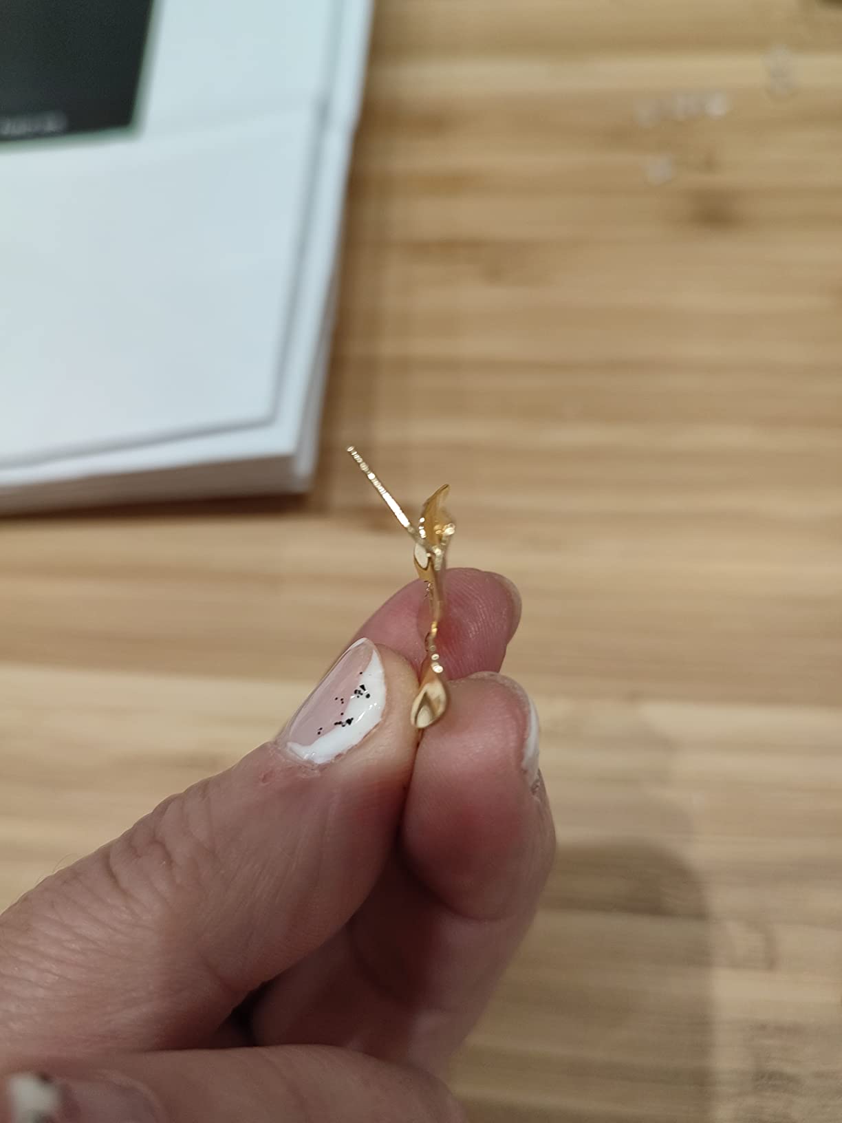 BENECREAT Boucles Oreilles Fleur Torsadée Doré 29mm x5