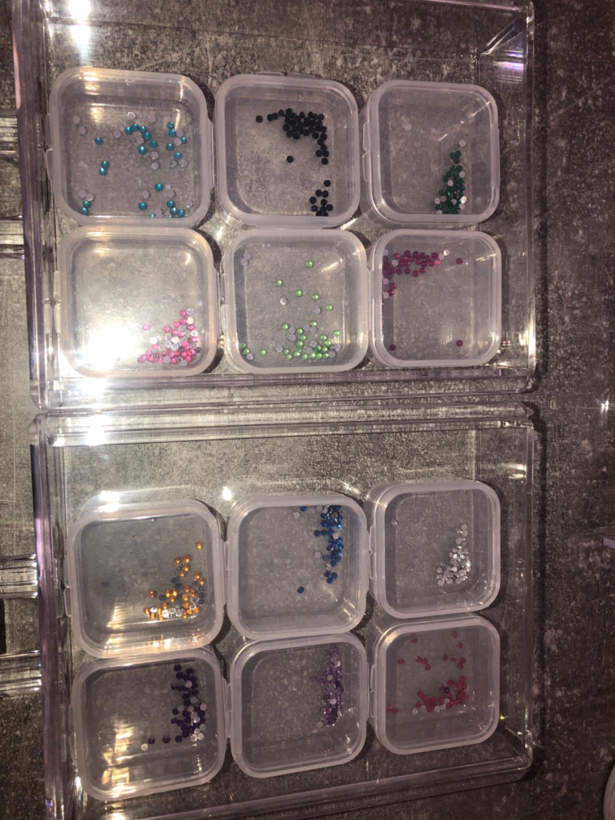 Benecreat Boîte Carrée Plastique 6,4 cm Lot 18 Transparent