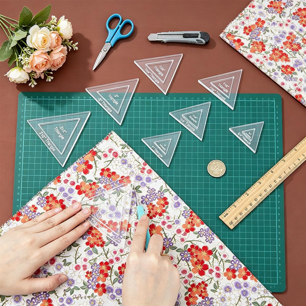 BENECREAT triangle gabarit patchwork acrylique 6mm 16 pièces