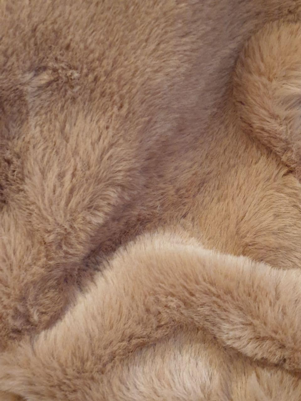 BENECREAT tissu fausse fourrure pérou 1,66m beige